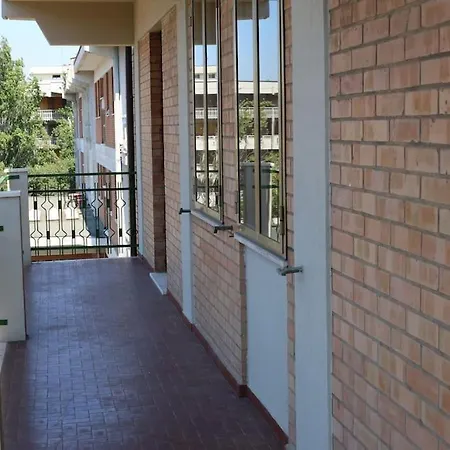 - Vicino Al Centro - Free Parking & Wi-fi * Modena