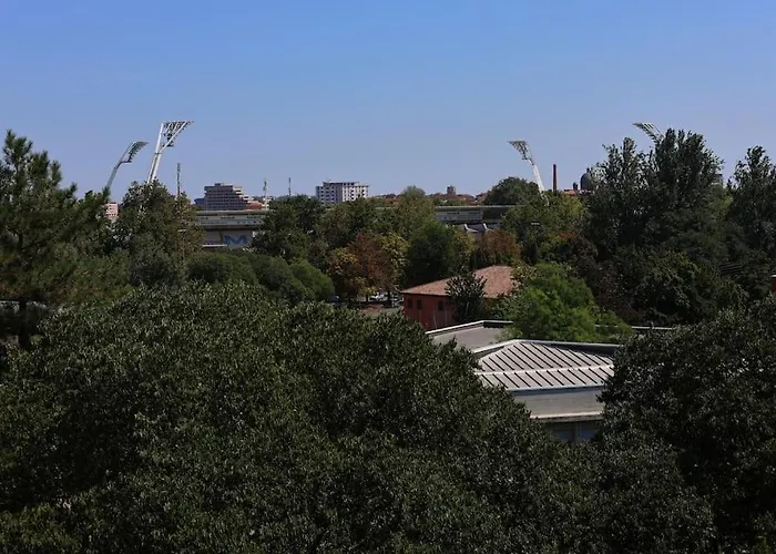 - Vicino Al Centro - Free Parking & Wi-fi Apartament Modena